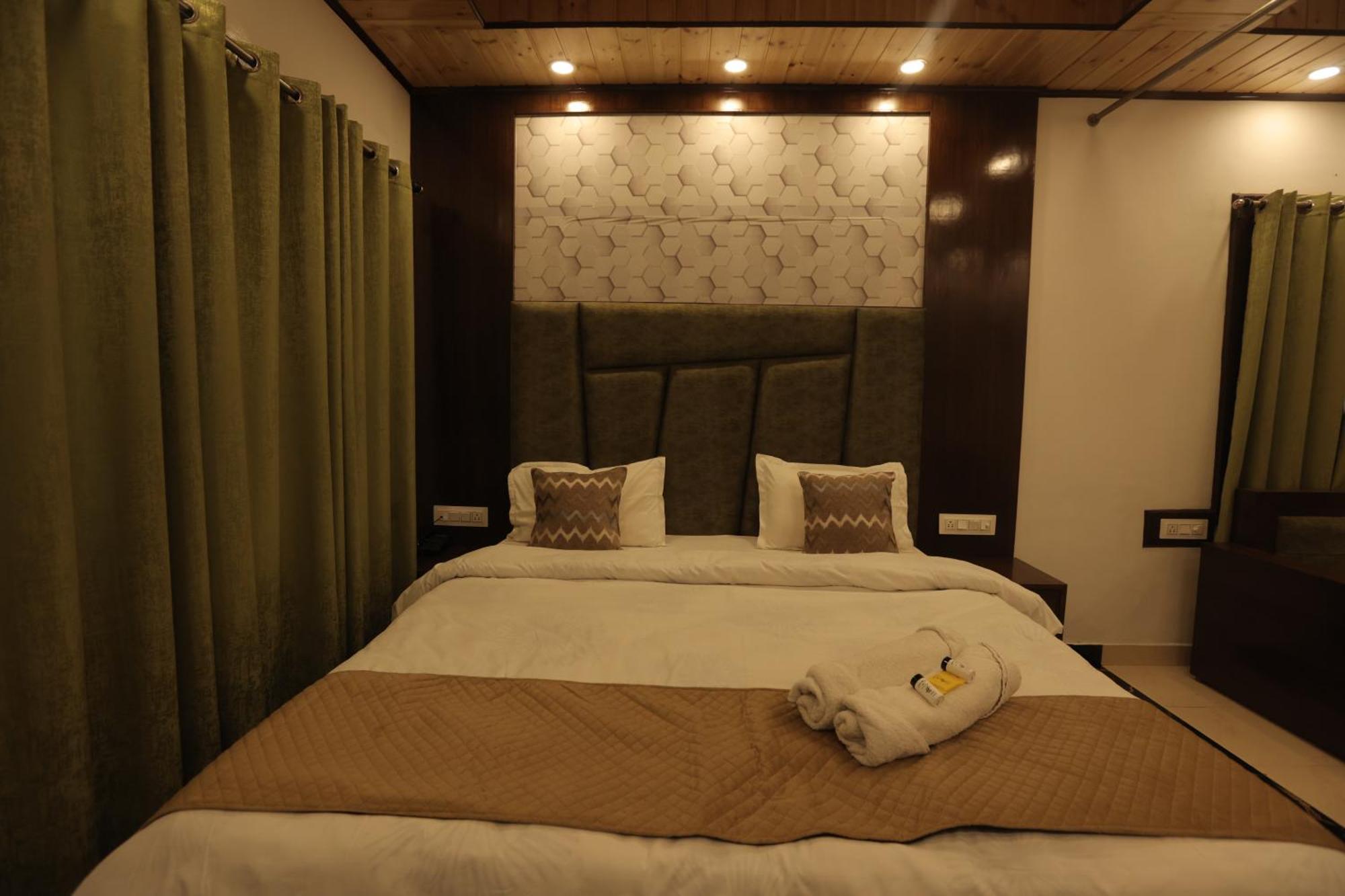 Studioz Paradise Hills Mussoorie Extérieur photo