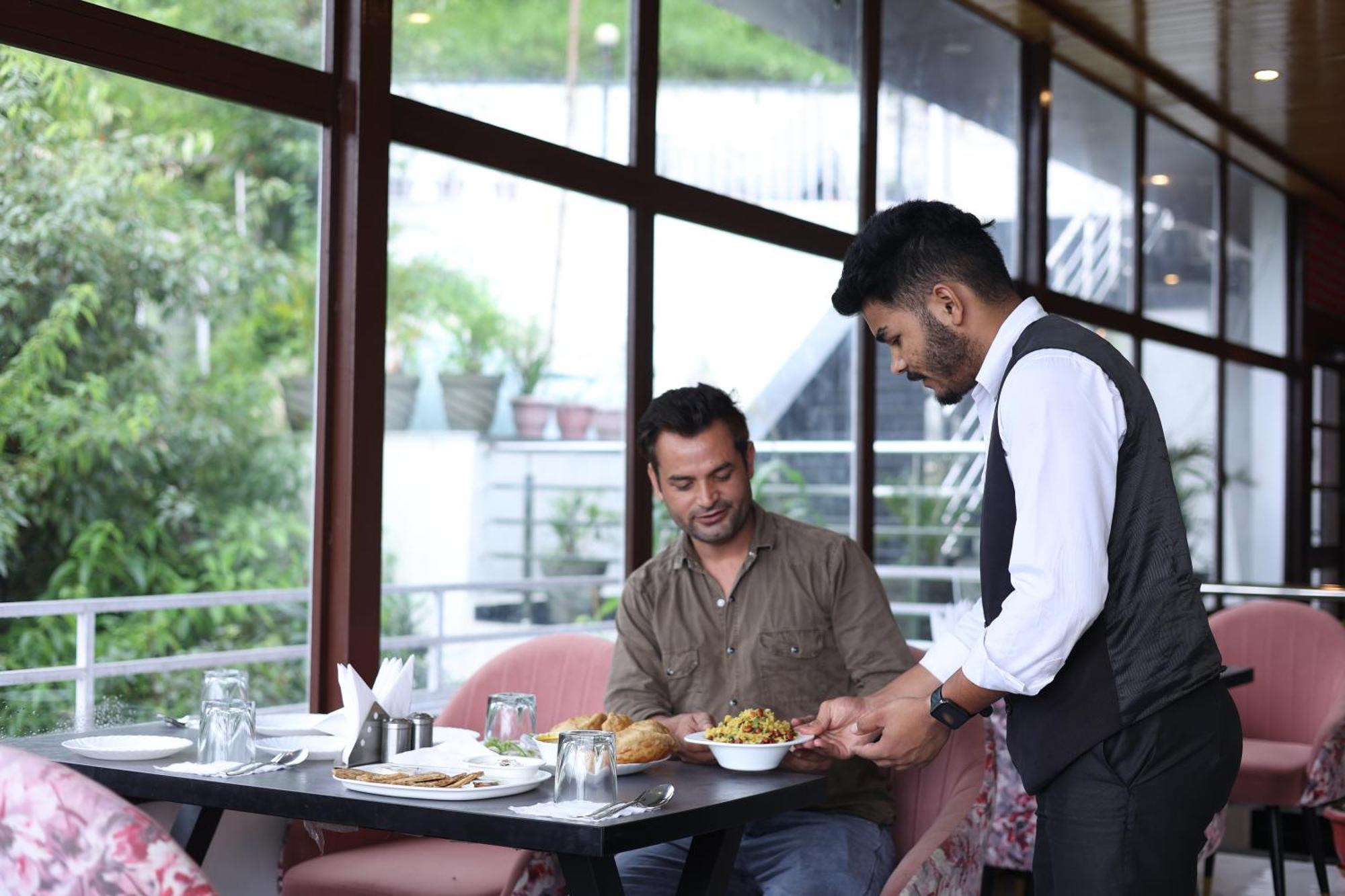 Studioz Paradise Hills Mussoorie Extérieur photo